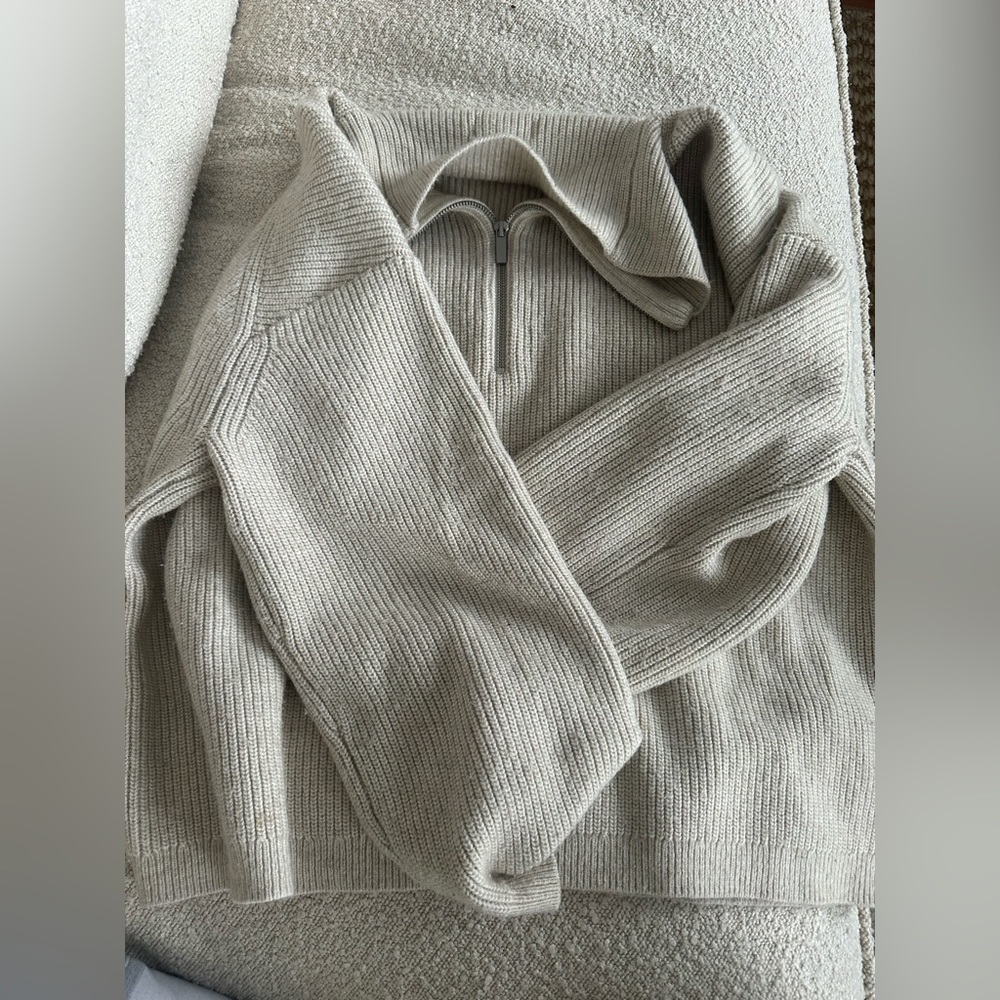 H&M Cream Pullover Zip Up
